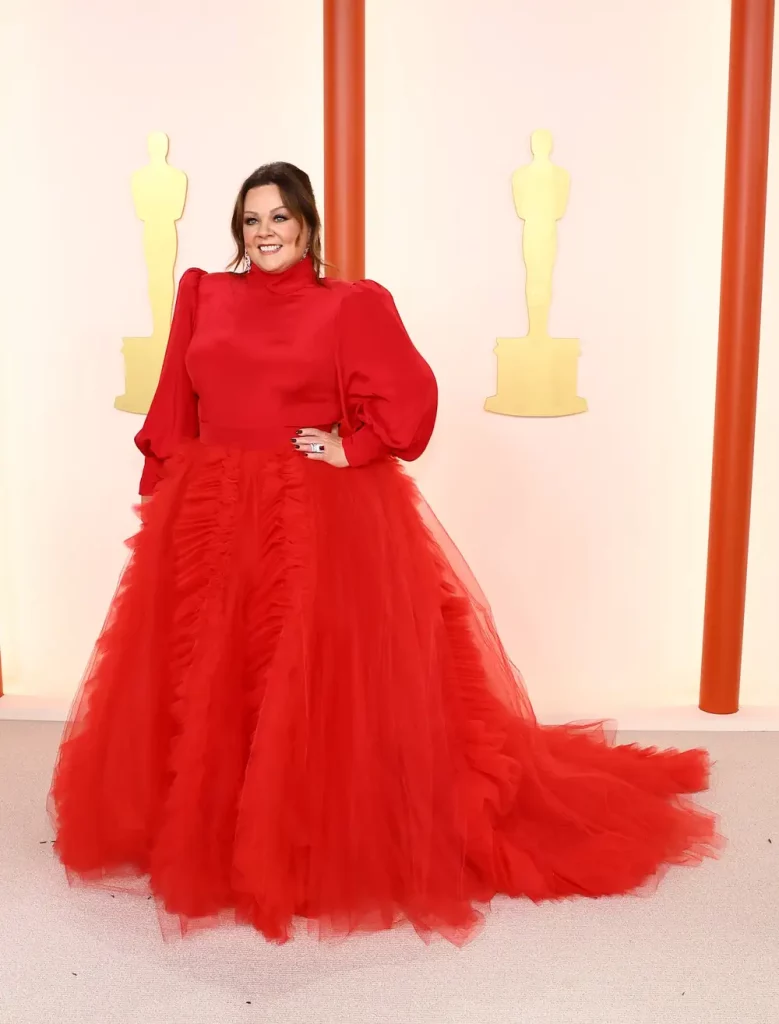 Melissa McCarthy in Christian Siriano at Style Chronicles: The Most Memorable Moments from the Oscar 2023 Red Carpet