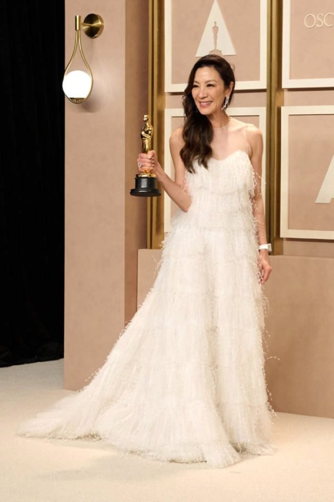 Michelle Yeoh in Dior haute couture at Style Chronicles The Most Memorable Moments from the Oscar 2023 Red Carpet.